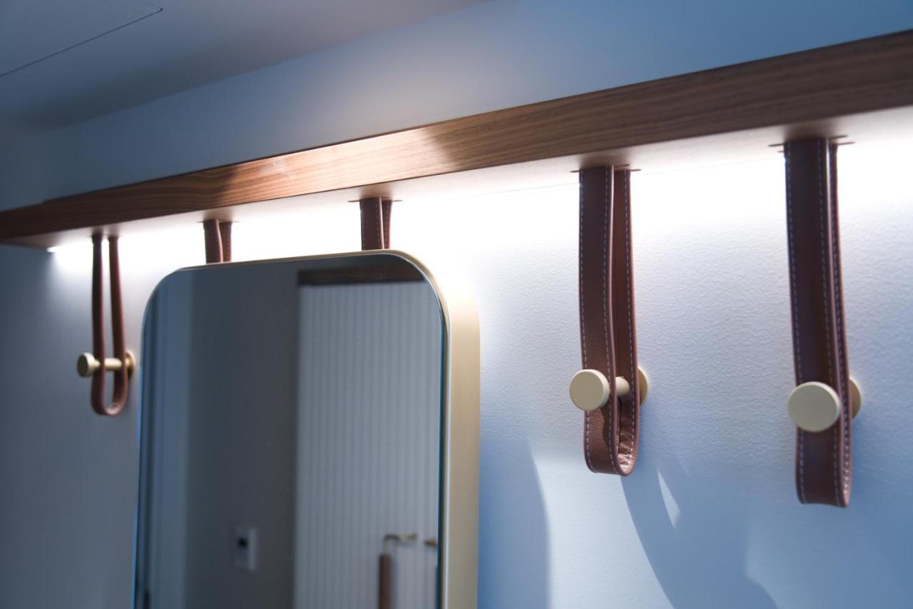 Hotel Yac Paris Clichy, A Member Of Radisson Individuals Bagian luar foto