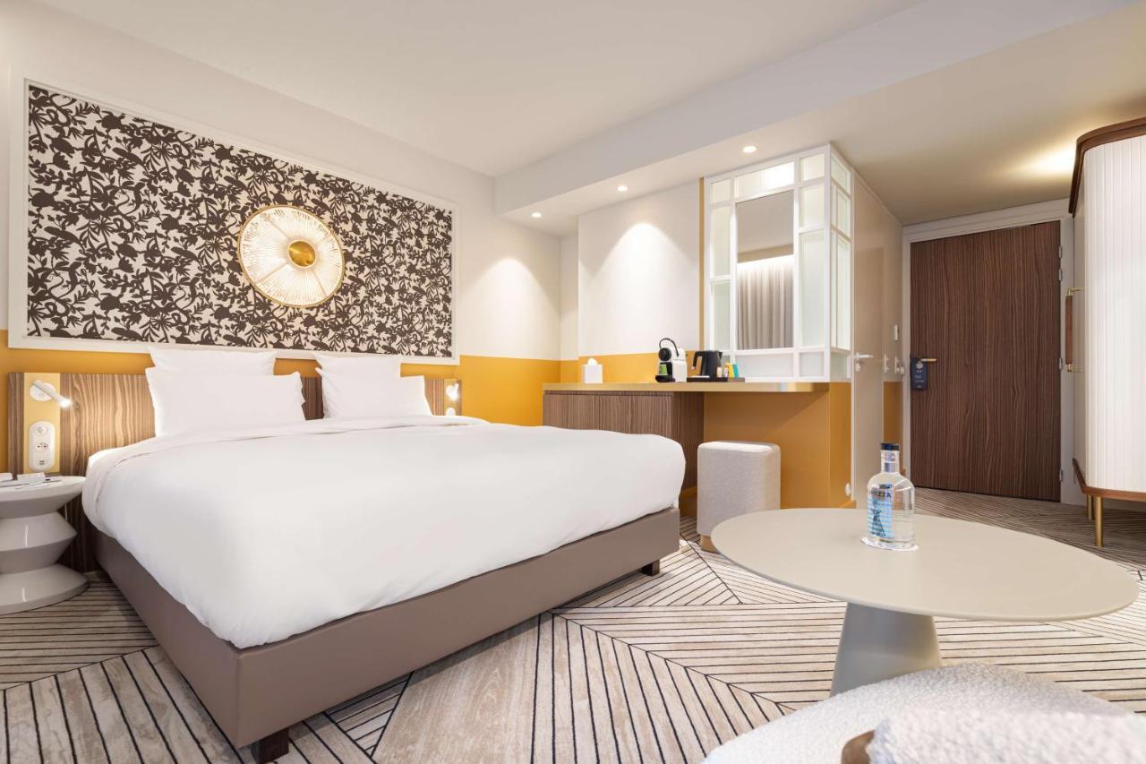 Hotel Yac Paris Clichy, A Member Of Radisson Individuals Bagian luar foto