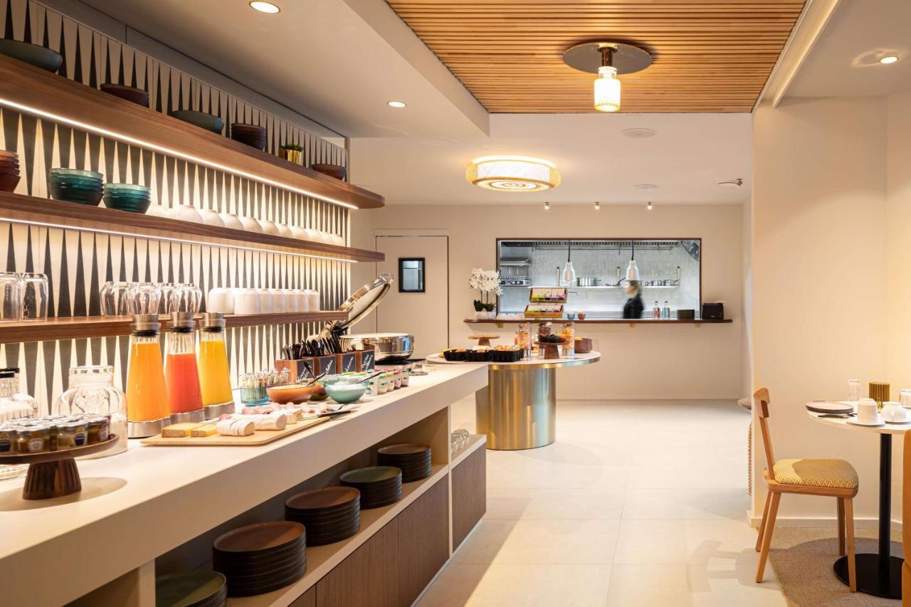Hotel Yac Paris Clichy, A Member Of Radisson Individuals Bagian luar foto