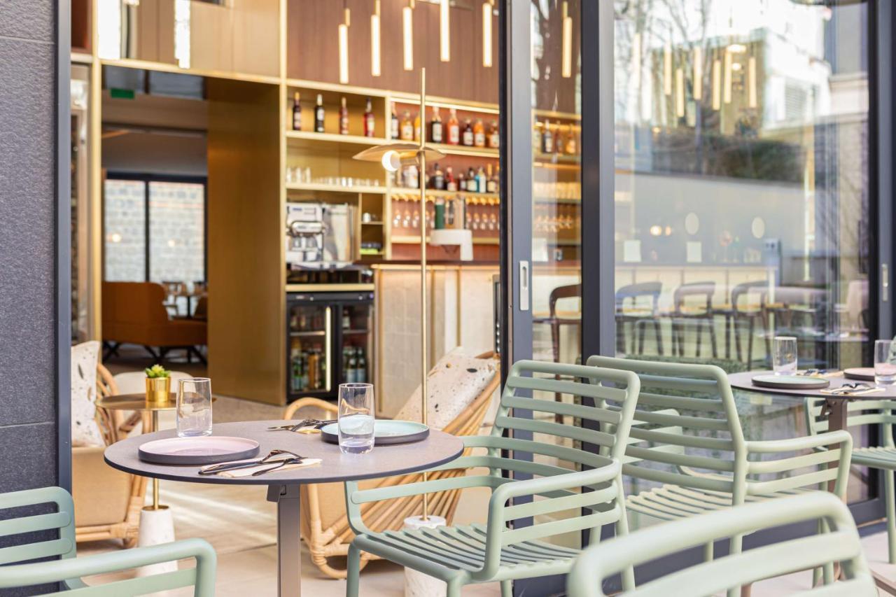 Hotel Yac Paris Clichy, A Member Of Radisson Individuals Bagian luar foto