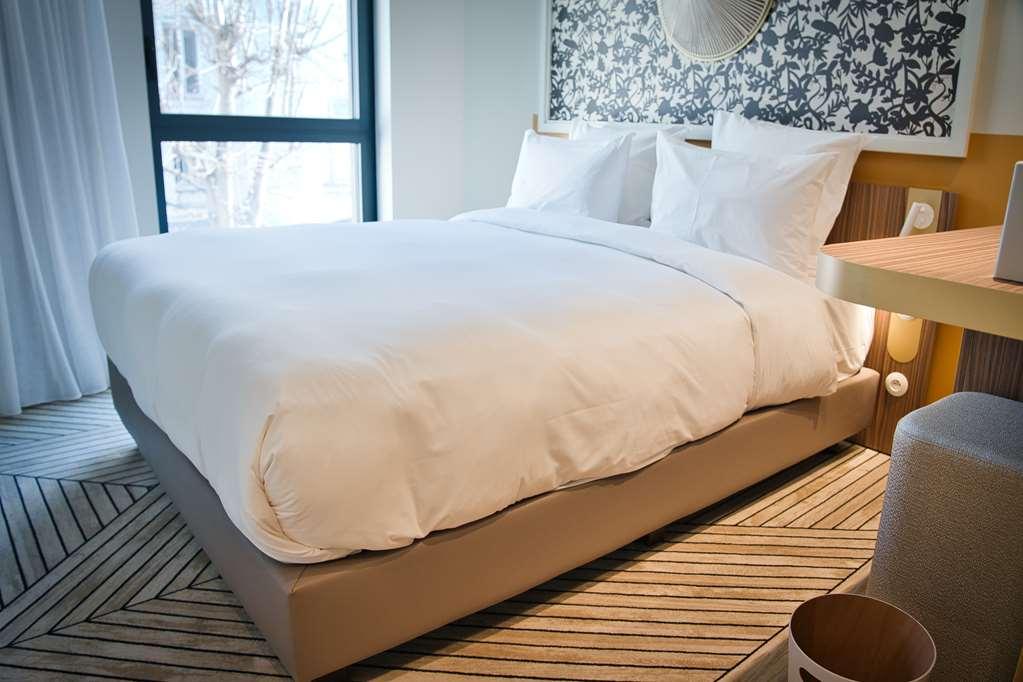 Hotel Yac Paris Clichy, A Member Of Radisson Individuals Ruang foto