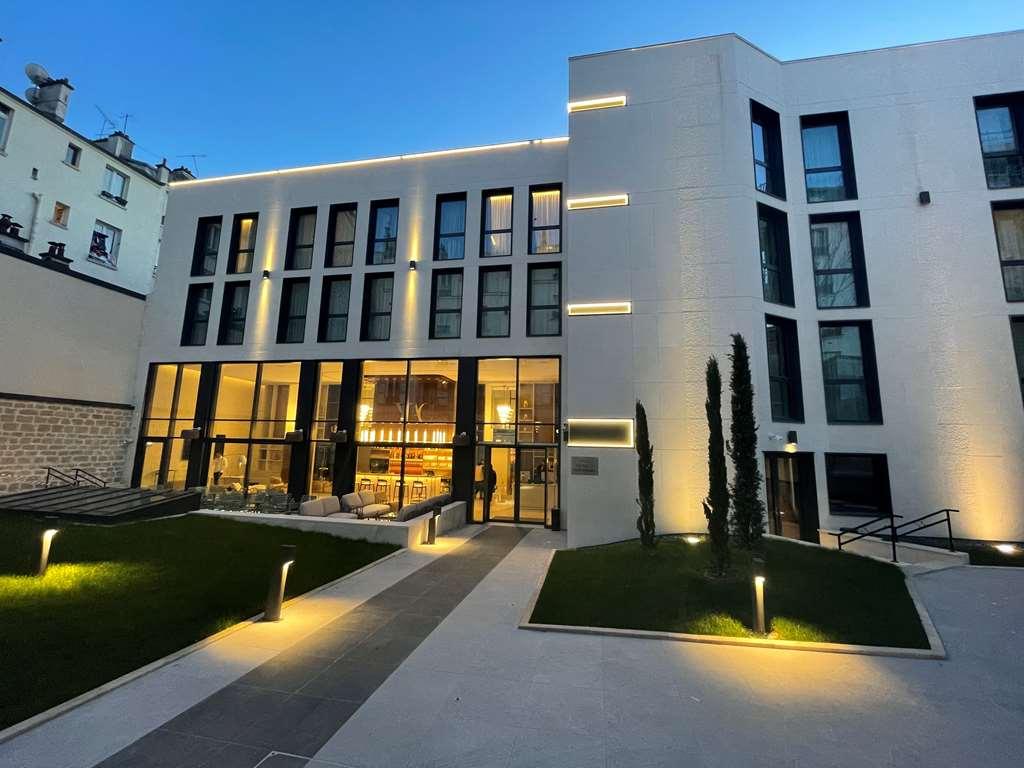 Hotel Yac Paris Clichy, A Member Of Radisson Individuals Bagian luar foto